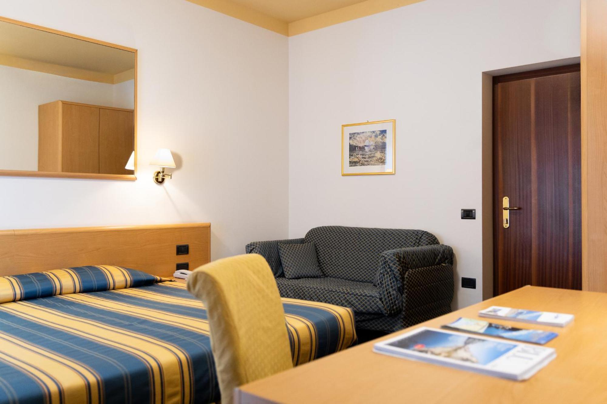 Brione Green Resort Riva del Garda Extérieur photo