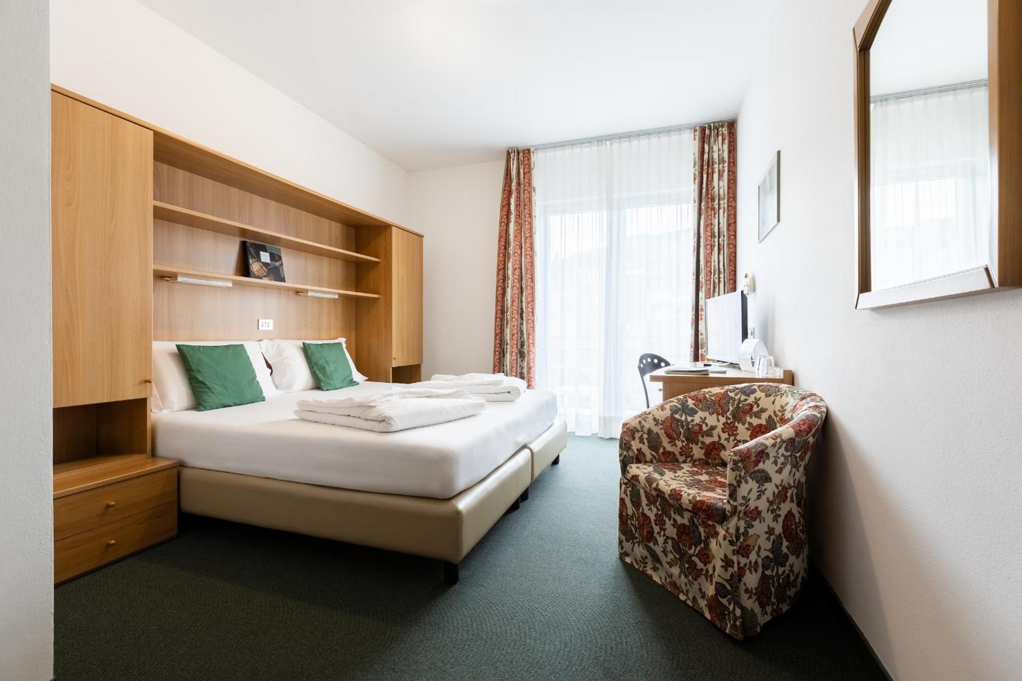 Brione Green Resort Riva del Garda Extérieur photo